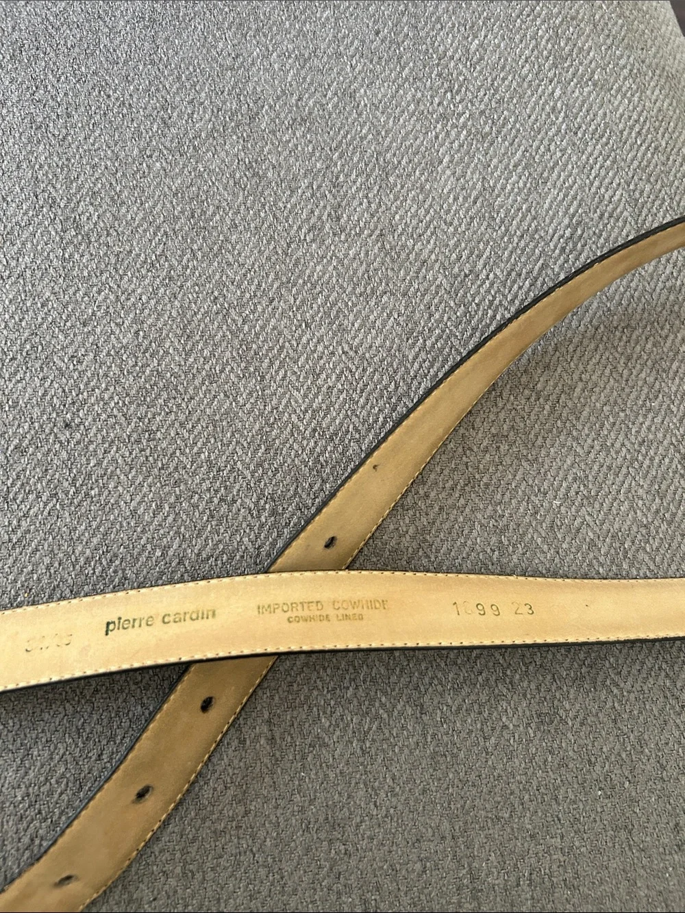 Pierre Cardin 38 inches